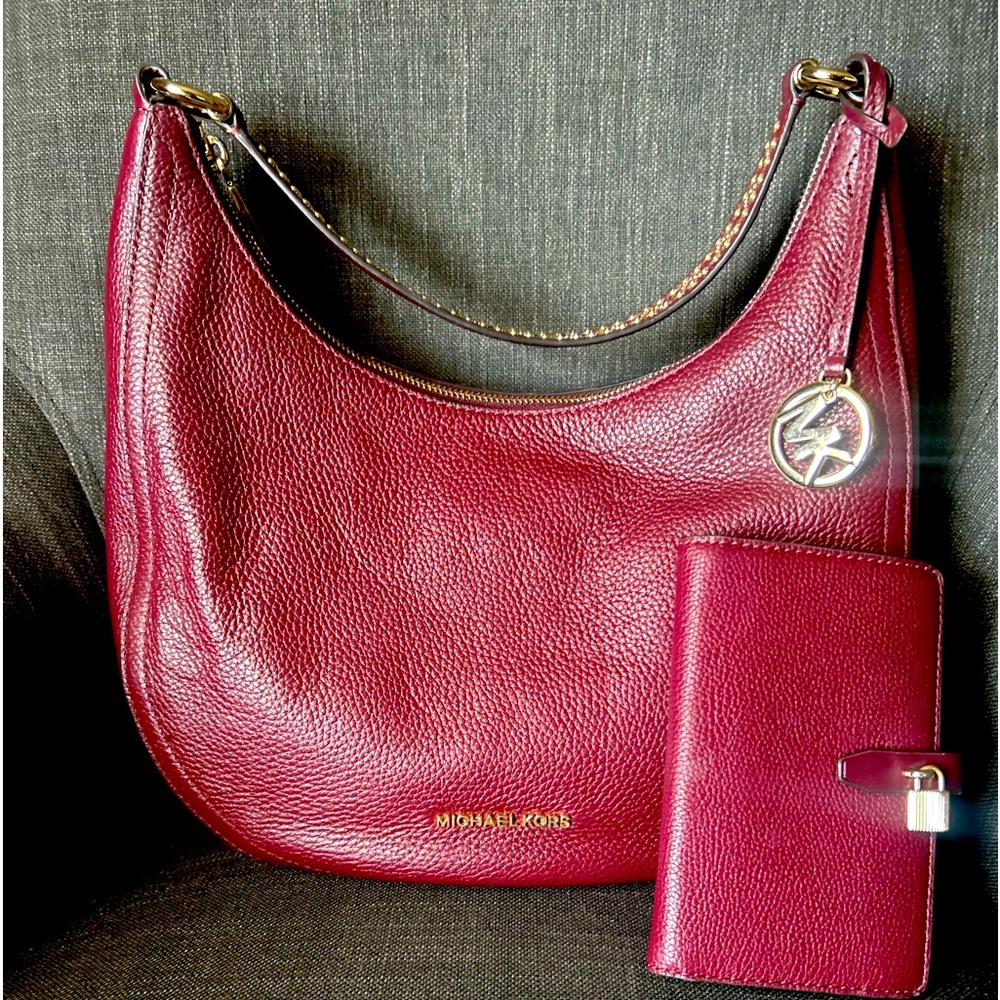 Michael Kors purse and wallet